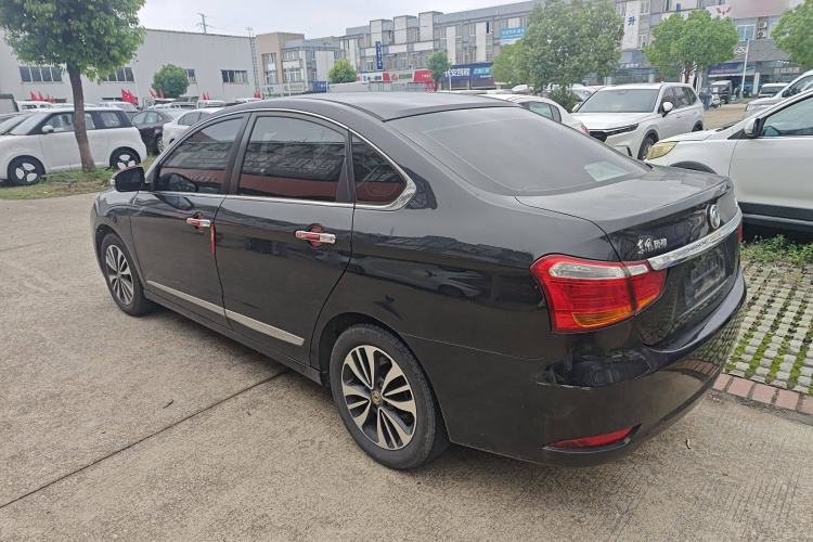 Used Dongfeng Aeolus A60 2016 1.5L Manual Luxury Model Exterior 5