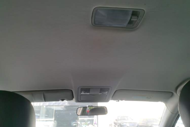 Used Dongfeng Aeolus A60 2016 1.6L DCT Luxury Edition Headliner