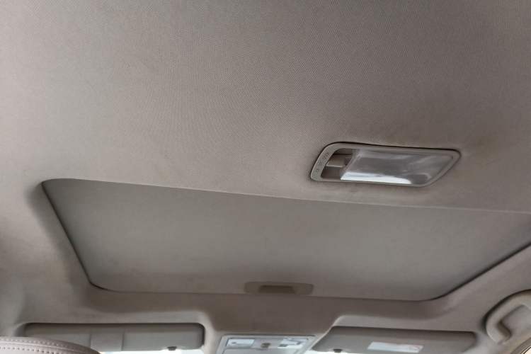 Used Dongfeng Aeolus A60 2016 1.5L Manual Luxury Version Headliner