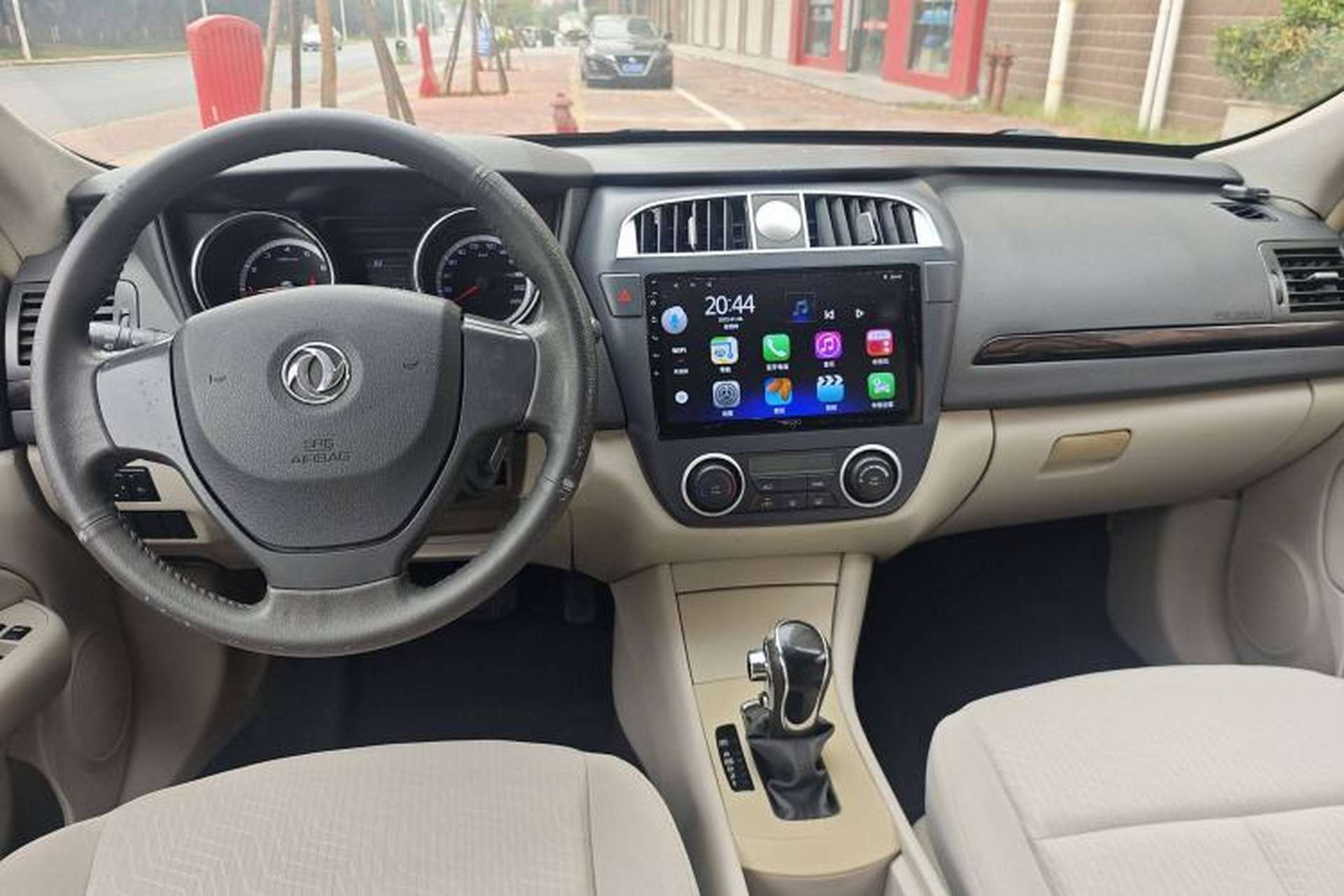 Used Dongfeng Aeolus A60 2016 1.6L Automatic Luxury Model Interior 5