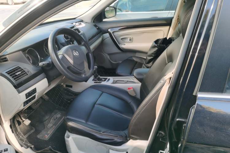 Used Dongfeng Aeolus A60 2016 1.6L DCT Luxury Edition Left Front Seat