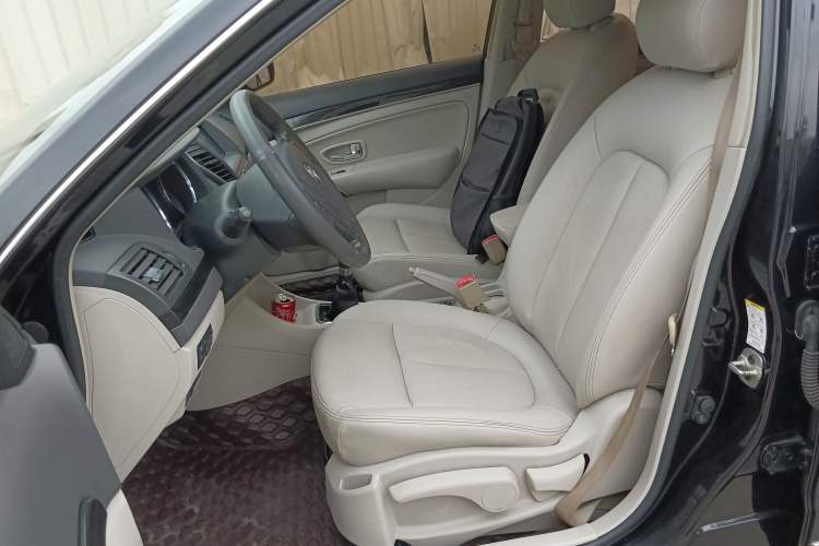Used Dongfeng Aeolus A60 2016 1.5L Manual Luxury Version Left Front Seat