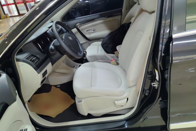 Used Dongfeng Aeolus A60 2016 1.5L Manual Luxury Model Left Front Seat