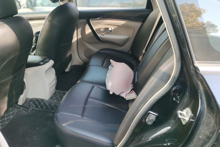 Used Dongfeng Aeolus A60 2016 1.6L DCT Luxury Edition Left Rear Seat