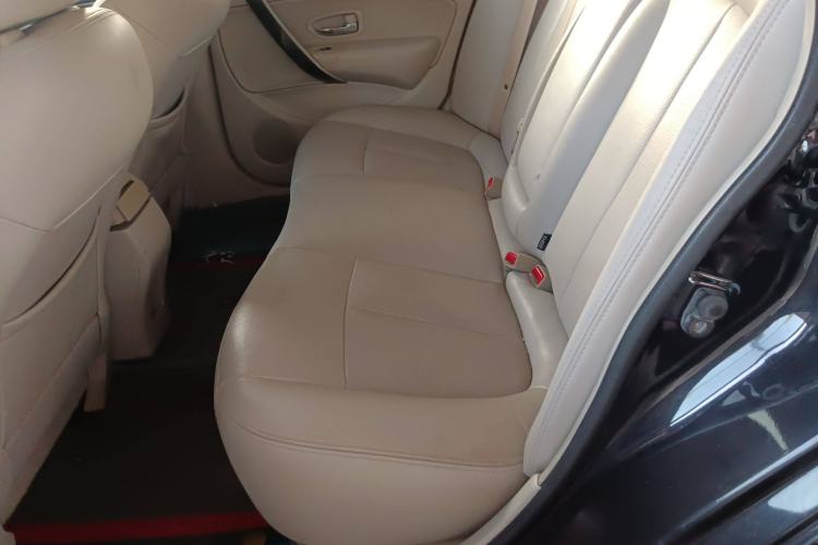 Used Dongfeng Aeolus A60 2016 1.5L Manual Luxury Version Left Rear Seat
