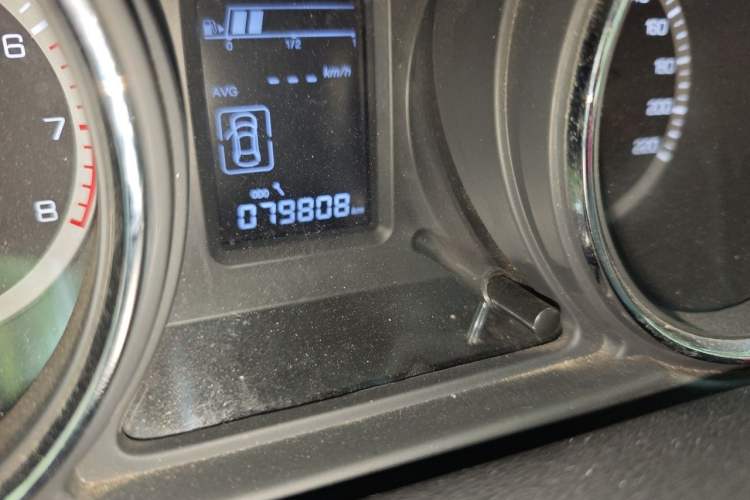 Used Dongfeng Aeolus A60 2016 1.5L Manual Luxury Version Odometer Close Up