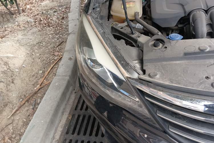Used Dongfeng Aeolus A60 2016 1.5L Manual Luxury Version Right Front Headlight