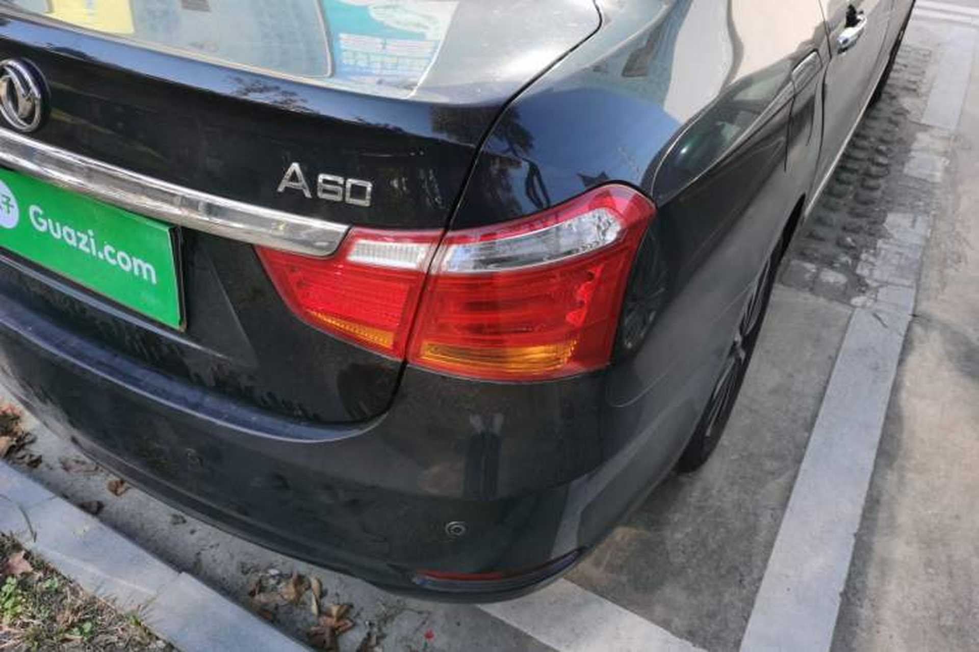 Used Dongfeng Aeolus A60 2016 1.6L DCT Luxury Edition Right Rear Taillight