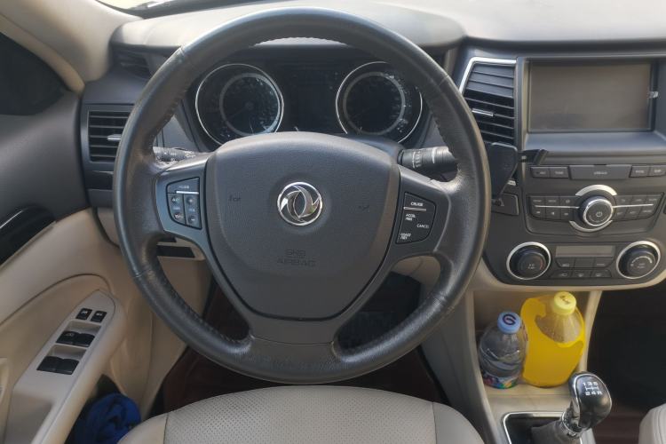 Used Dongfeng Aeolus A60 2016 1.5L Manual Luxury Version Steering Wheel