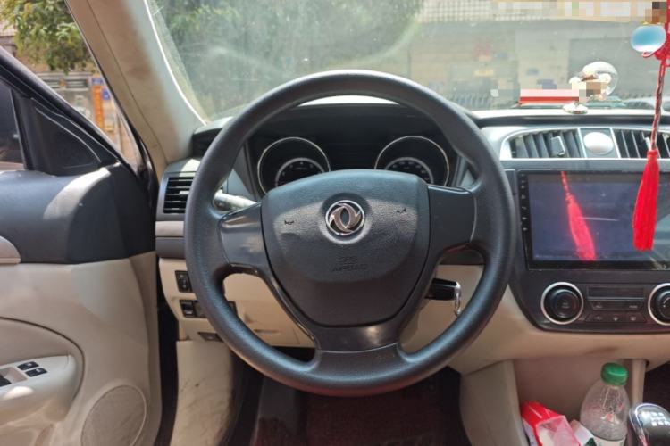 Used Dongfeng Aeolus A60 2016 1.5L Manual Luxury Model Steering Wheel