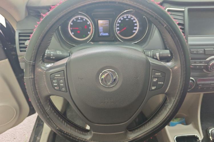 Used Dongfeng Aeolus A60 2016 1.5L Manual Luxury Version Steering Wheel