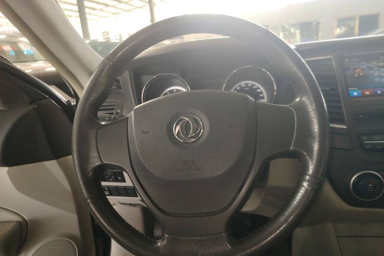 Used Dongfeng Aeolus A60 2016 1.6L Automatic Luxury Model Steering Wheel