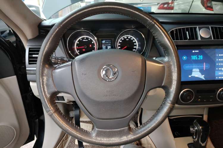 Used Dongfeng Aeolus A60 2016 1.6L Automatic Luxury Model Steering Wheel