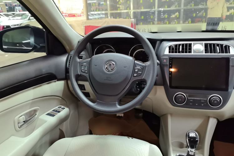 Used Dongfeng Aeolus A60 2016 1.5L Manual Luxury Model Steering Wheel