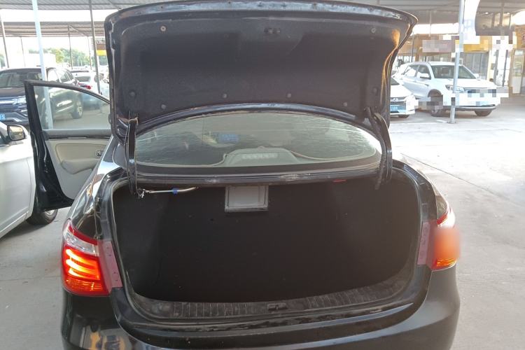 Used Dongfeng Aeolus A60 2016 1.5L Manual Luxury Version Trunk
