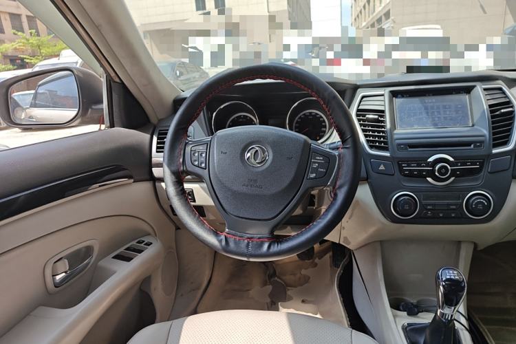 Used Dongfeng Aeolus A60 2016 1.5L Manual Luxury Version Steering Wheel