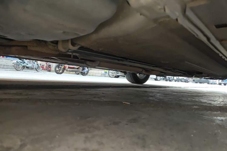 Used Dongfeng Aeolus A60 2016 1.5L Automatic Luxury Version Chassis Rear Right