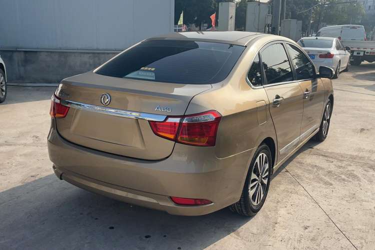 Used Dongfeng Aeolus A60 2016 1.5L Manual Luxury Version Exterior 3