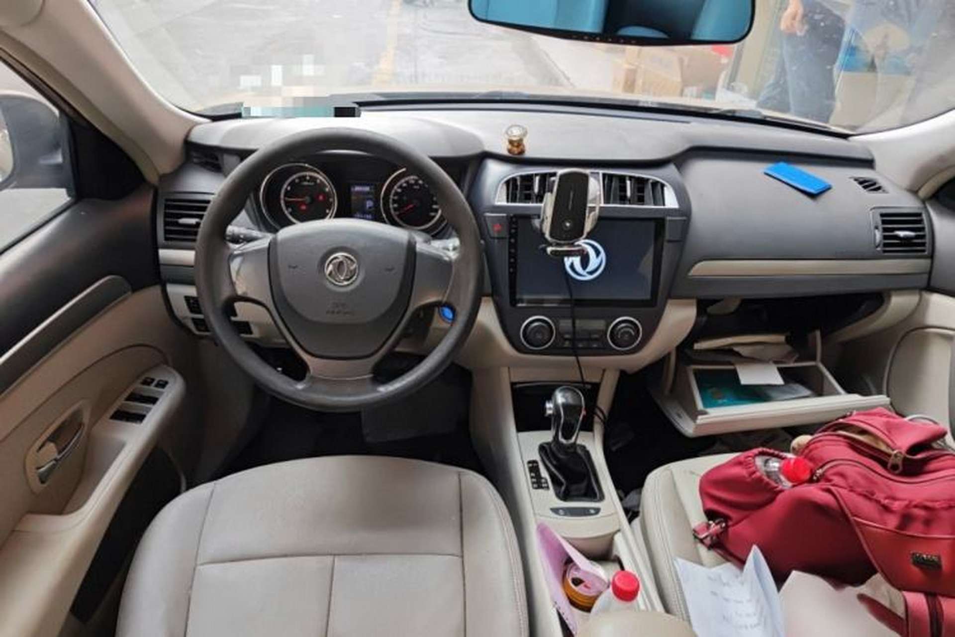 Used Dongfeng Aeolus A60 2016 1.5L Automatic Luxury Version Interior 2