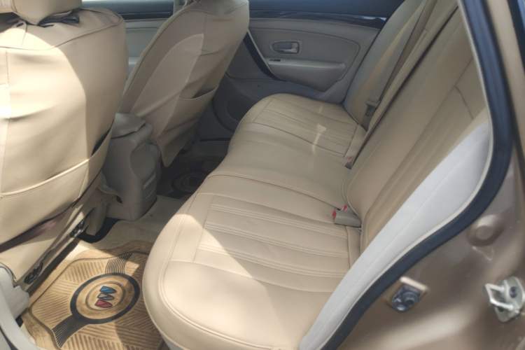 Used Dongfeng Aeolus A60 2016 1.6L Automatic Luxury Model Left Rear Seat