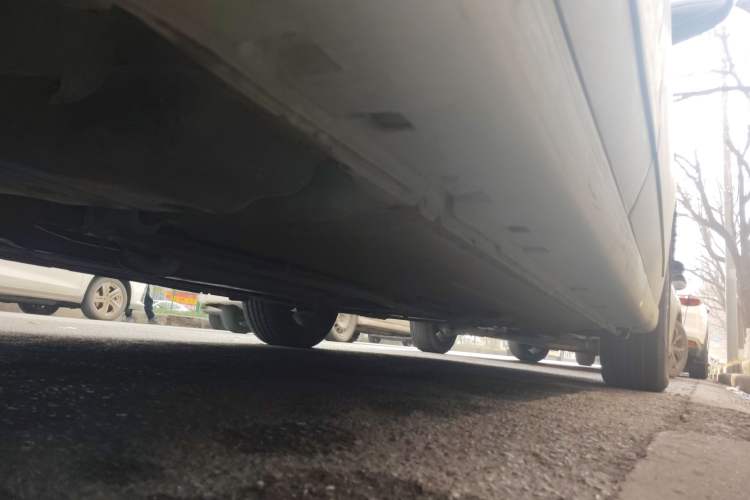 Used Dongfeng Aeolus A60 2016 1.6L Automatic Luxury Model Chassis Rear Right