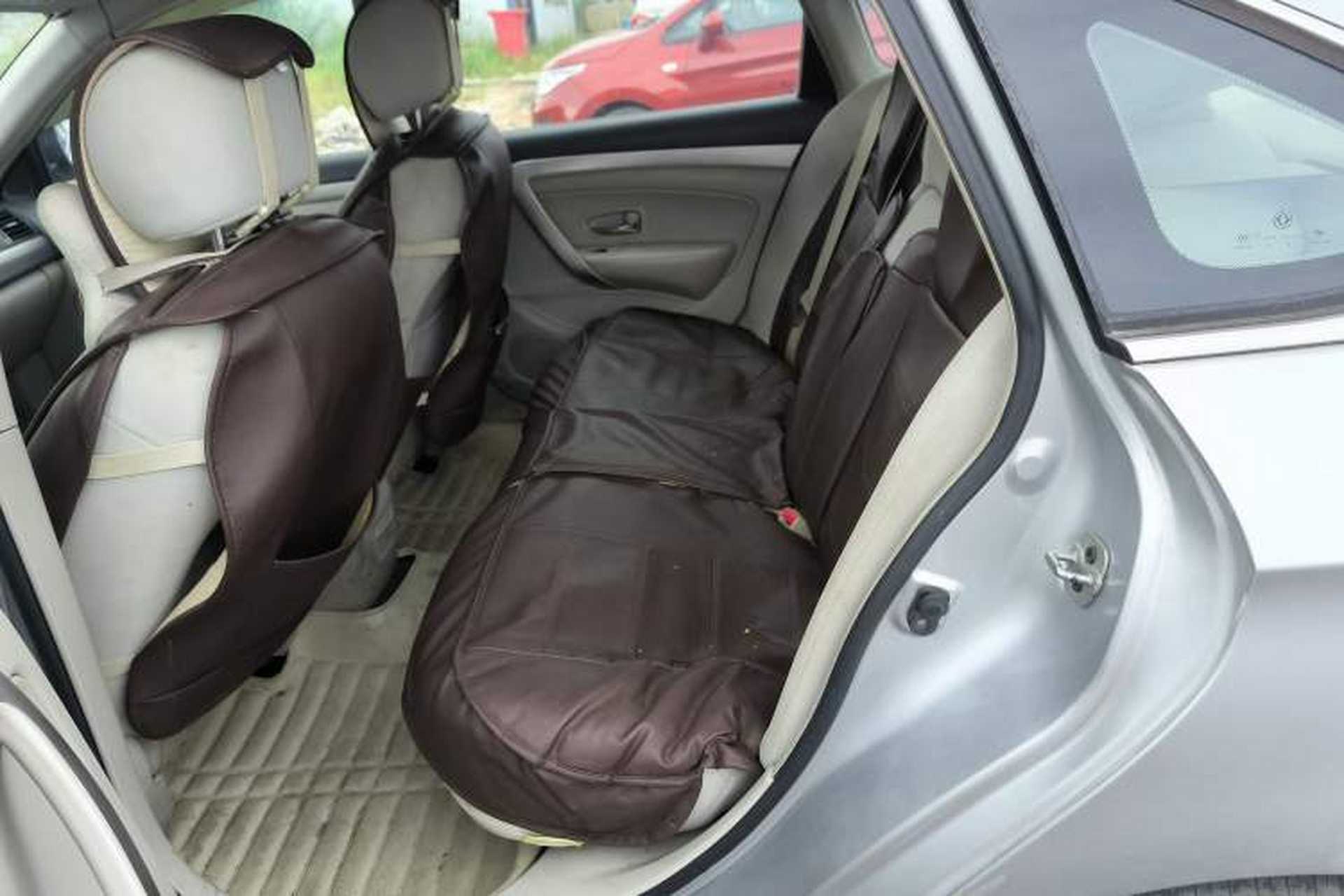Used Dongfeng Aeolus A60 2016 1.5L Automatic Luxury Version Interior 1