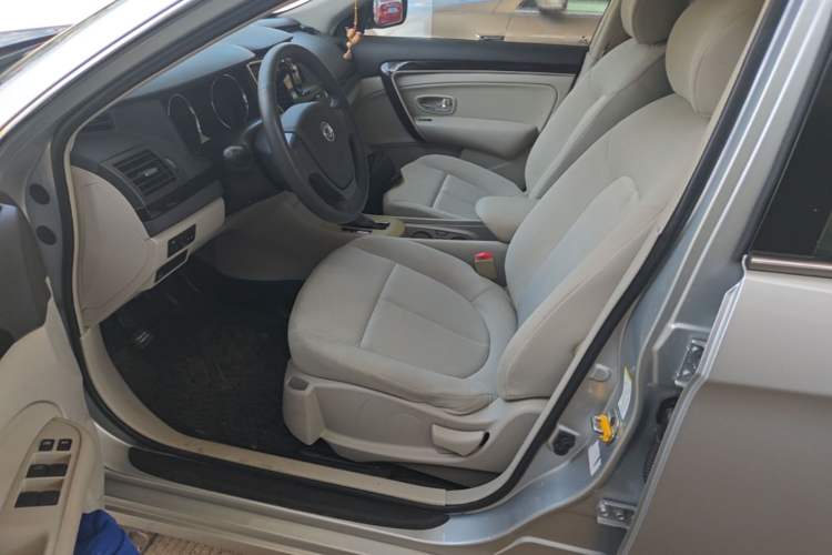 Used Dongfeng Aeolus A60 2016 1.6L Automatic Luxury Model Left Front Seat