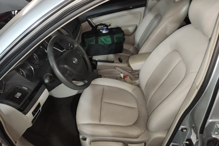 Used Dongfeng Aeolus A60 2016 1.5L Manual Luxury Version Left Front Seat
