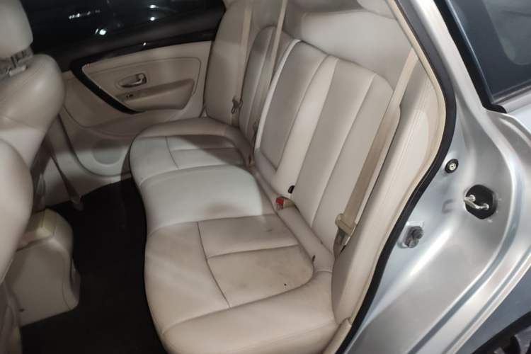 Used Dongfeng Aeolus A60 2016 1.5L Manual Luxury Version Left Rear Seat