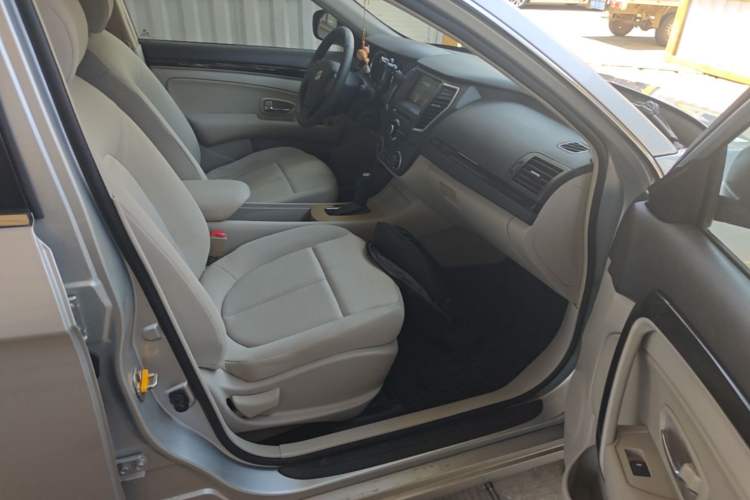 Used Dongfeng Aeolus A60 2016 1.6L Automatic Luxury Model Right Front Seat