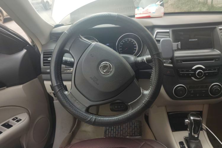 Used Dongfeng Aeolus A60 2016 1.6L Automatic Luxury Model Steering Wheel