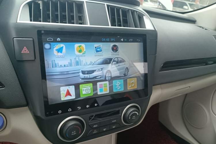 Used Dongfeng Aeolus A60 2016 1.5L Manual Luxury Version Audio And AC Panel