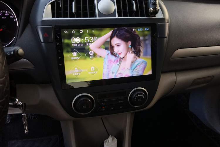 Used Dongfeng Aeolus A60 2016 1.5L Manual Luxury Model Audio And AC Panel