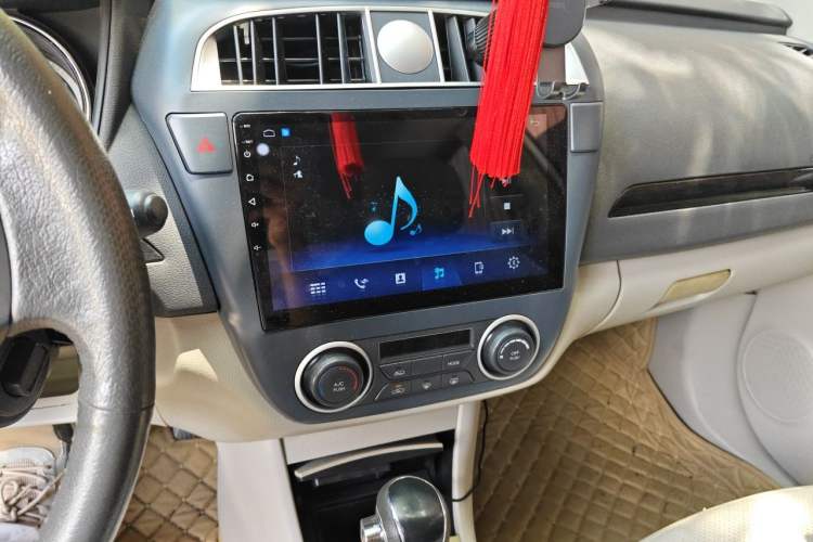 Used Dongfeng Aeolus A60 2016 1.6L Automatic Luxury Model Audio And AC Panel