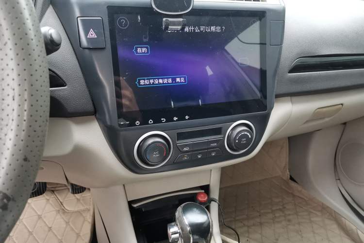 Used Dongfeng Aeolus A60 2016 1.6L Automatic Luxury Model Audio And AC Panel