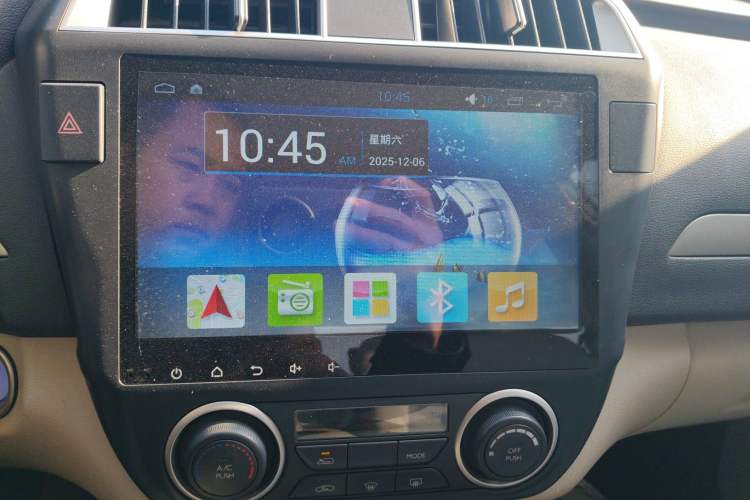 Used Dongfeng Aeolus A60 2016 1.5L Automatic Luxury Version Audio And AC Panel