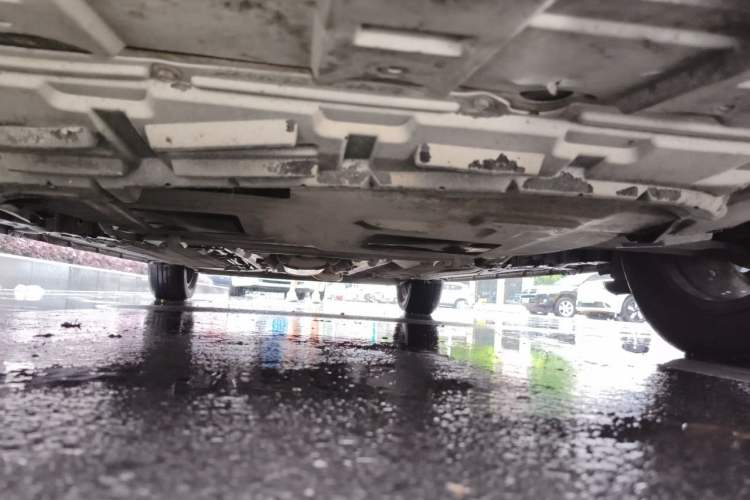 Used Dongfeng Aeolus A60 2016 1.6L Automatic Luxury Model Chassis Front