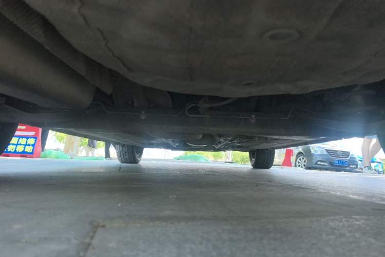 Used Dongfeng Aeolus A60 2016 1.5L Manual Luxury Model Chassis Rear