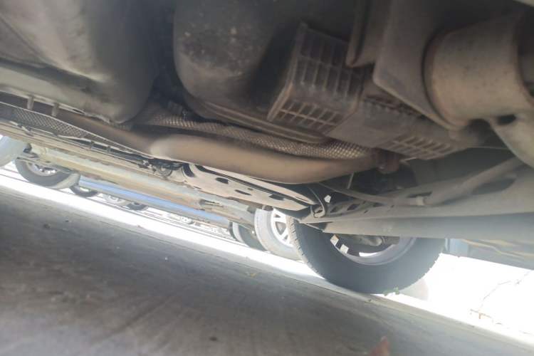 Used Dongfeng Aeolus A60 2016 1.5L Manual Luxury Version Chassis Rear Left