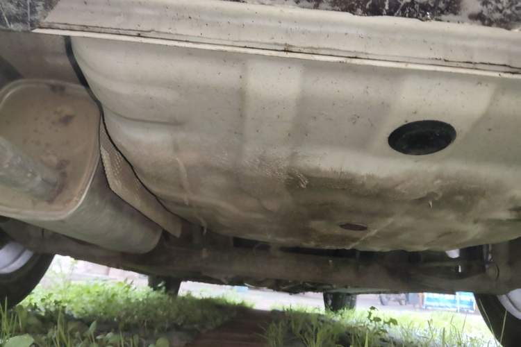 Used Dongfeng Aeolus A60 2016 1.5L Manual Luxury Version Chassis Rear
