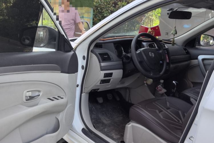 Used Dongfeng Aeolus A60 2016 1.5L Manual Luxury Model Driver Seat