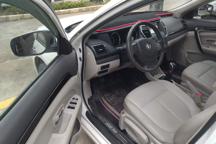 Used Dongfeng Aeolus A60 2016 1.4T Manual Luxury Model Driver Seat