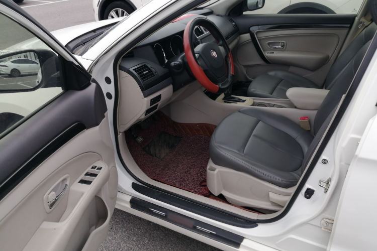 Used Dongfeng Aeolus A60 2016 1.6L Automatic Luxury Model Driver Seat