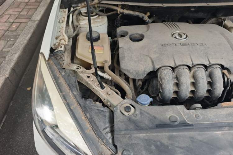 Used Dongfeng Aeolus A60 2016 1.5L Manual Luxury Model Engine Bay Right