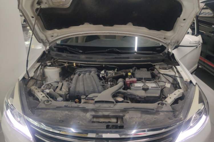 Used Dongfeng Aeolus A60 2016 1.6L Automatic Luxury Model Engine Bay