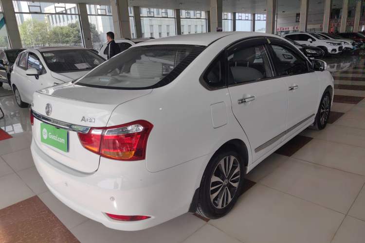 Used Dongfeng Aeolus A60 2016 1.6L Automatic Luxury Model Exterior 3
