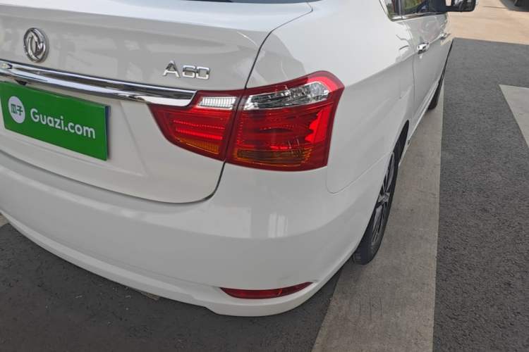 Used Dongfeng Aeolus A60 2016 1.5L Manual Luxury Model Exterior 3