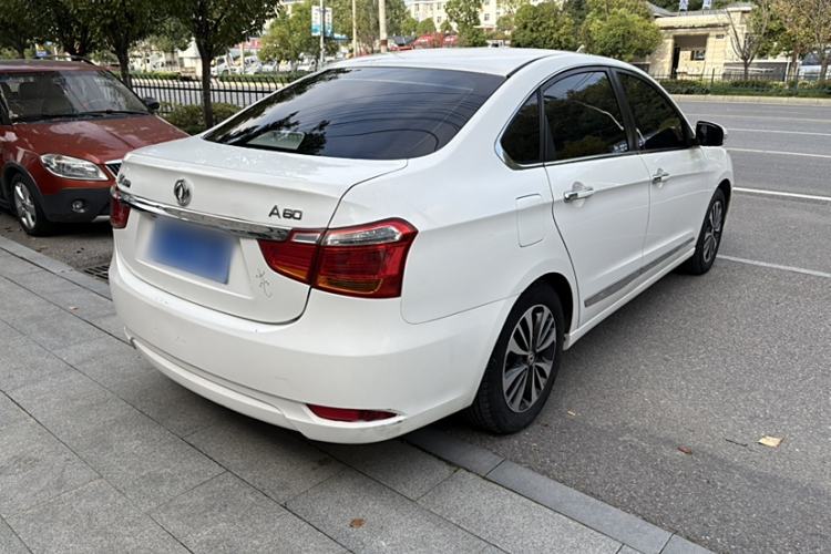 Used Dongfeng Aeolus A60 2016 1.5L Manual Luxury Version Exterior 4