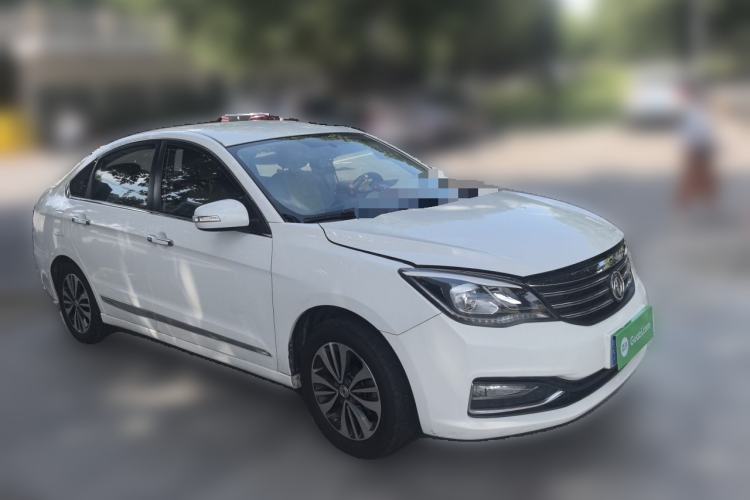 Used Dongfeng Aeolus A60 2016 1.5L Manual Luxury Model Front Right 45 Deg