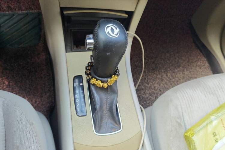 Used Dongfeng Aeolus A60 2016 1.6L Automatic Luxury Model Gear Lever